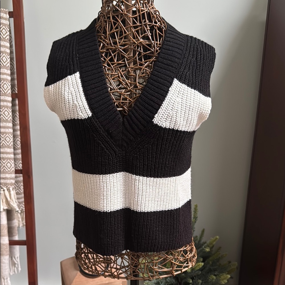Black and White Striped Women's Sweater Vest